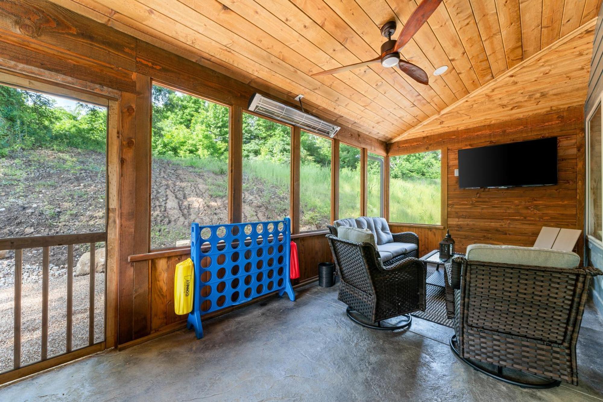 New Ozark Oasis Luxe Cabin Retreat With Hot Tub Hollister 外观 照片