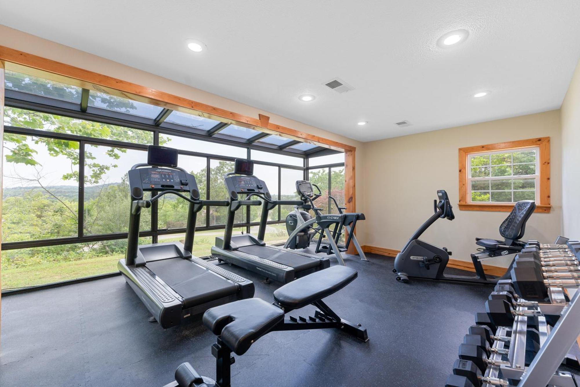 New Ozark Oasis Luxe Cabin Retreat With Hot Tub Hollister 外观 照片