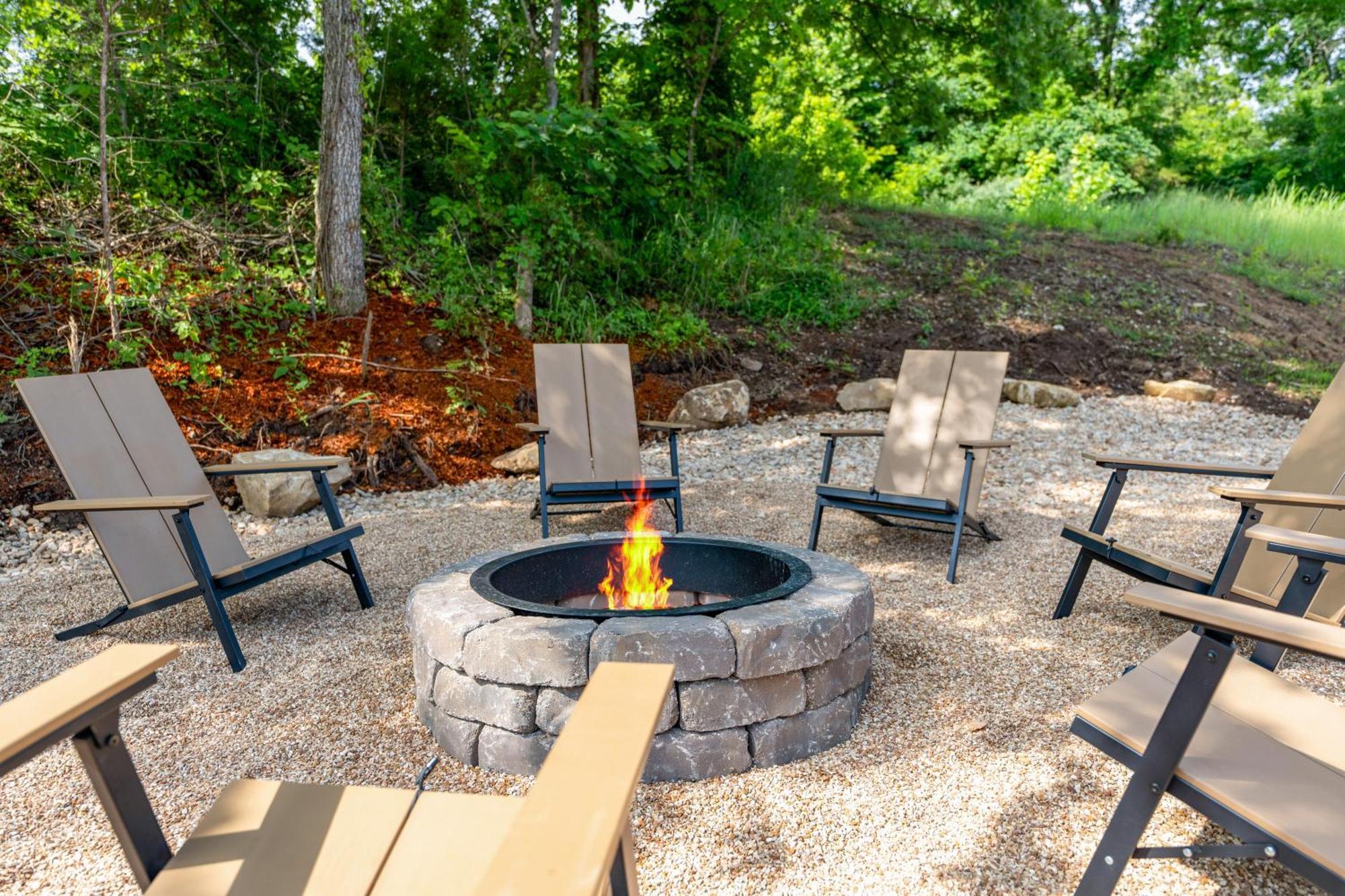New Ozark Oasis Luxe Cabin Retreat With Hot Tub Hollister 外观 照片