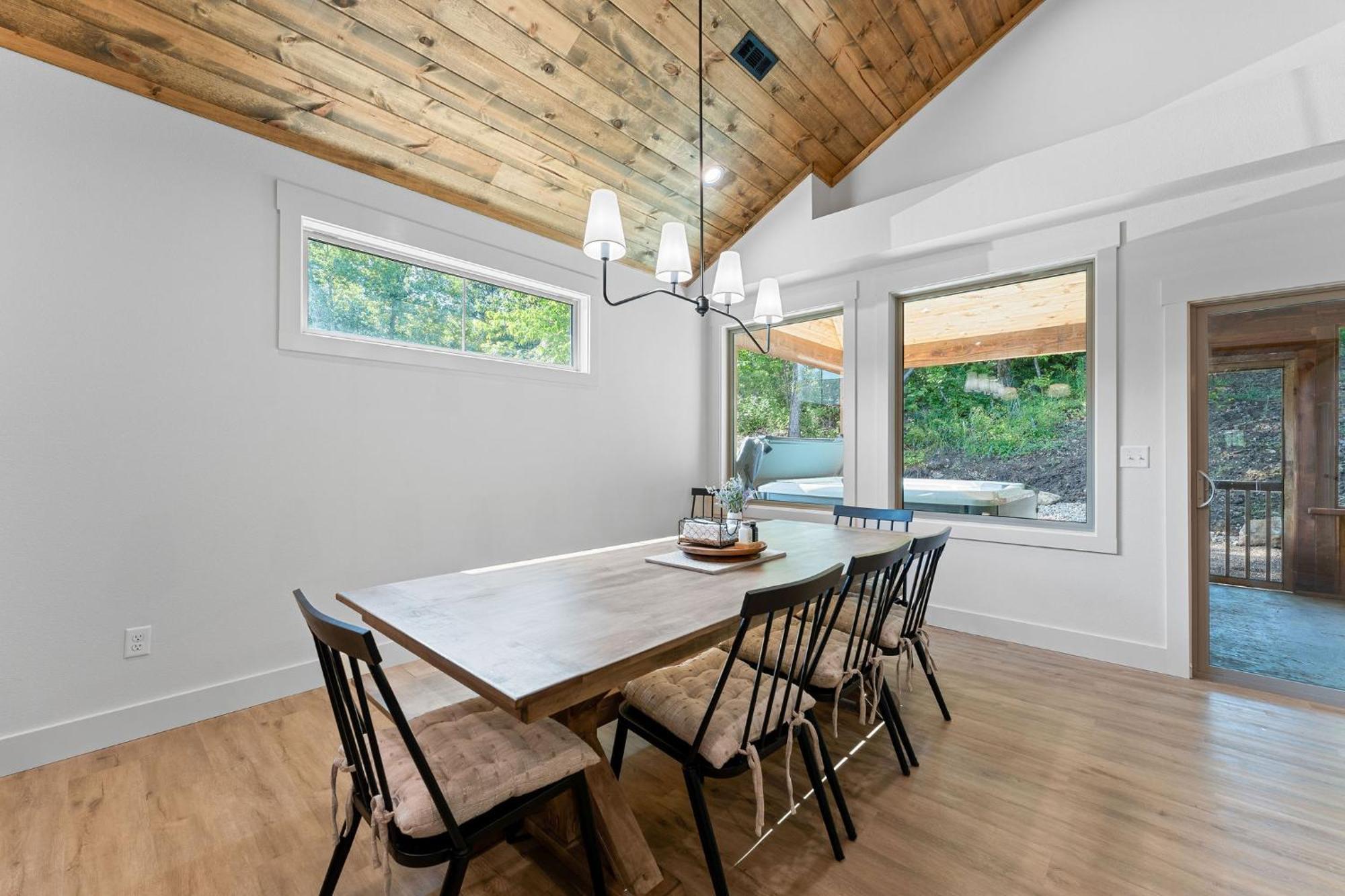 New Ozark Oasis Luxe Cabin Retreat With Hot Tub Hollister 外观 照片